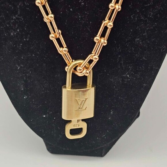 Authentic Louis Vuitton Lock & Key with Unbranded Gold Plated Chain Necklace - Picture 9 of 11